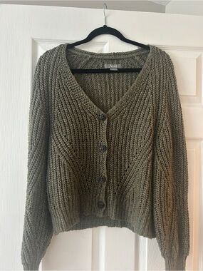 Natural Reflections Olive Green Chunky Knit Button Cardigan